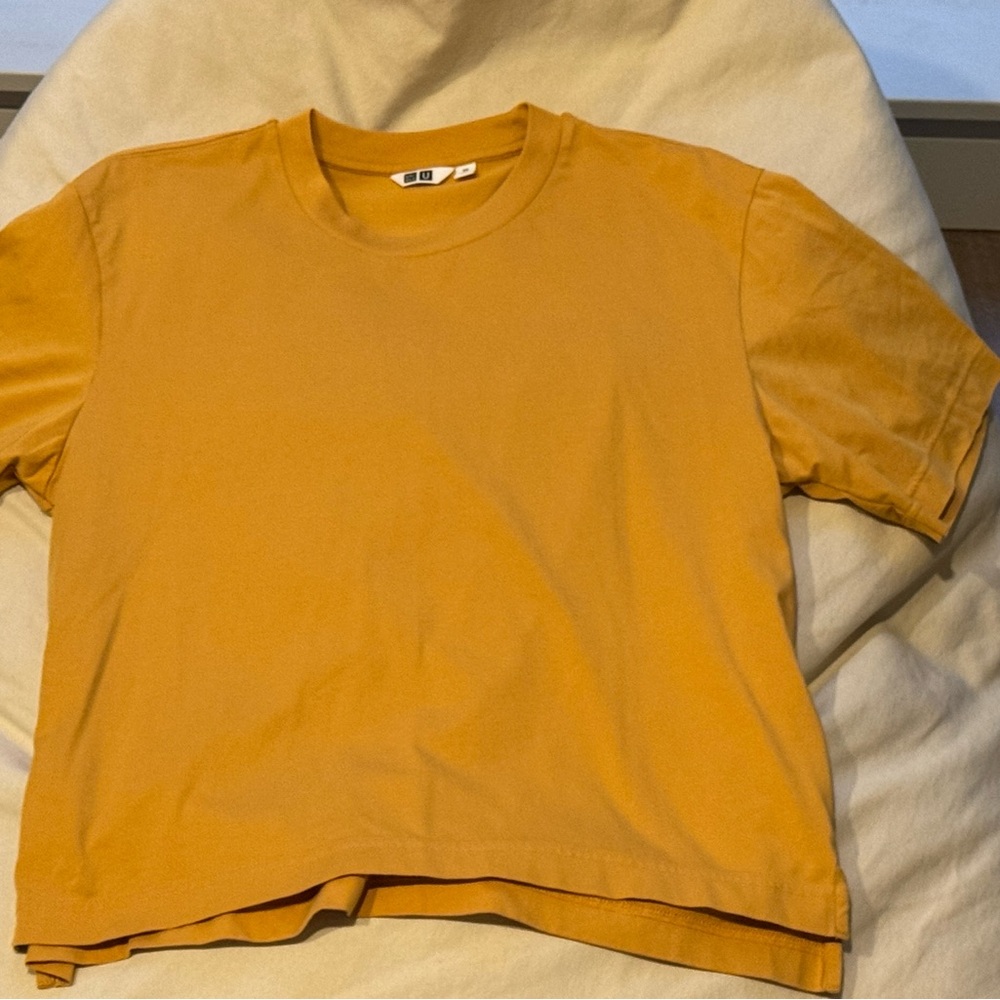 Uniqlo Orange Short Sleeve Tee Casual Cotton